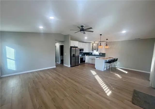 4th image of 1118 Pacific Ave, Osawatomie, KS 66064 | MLS# 2524950
