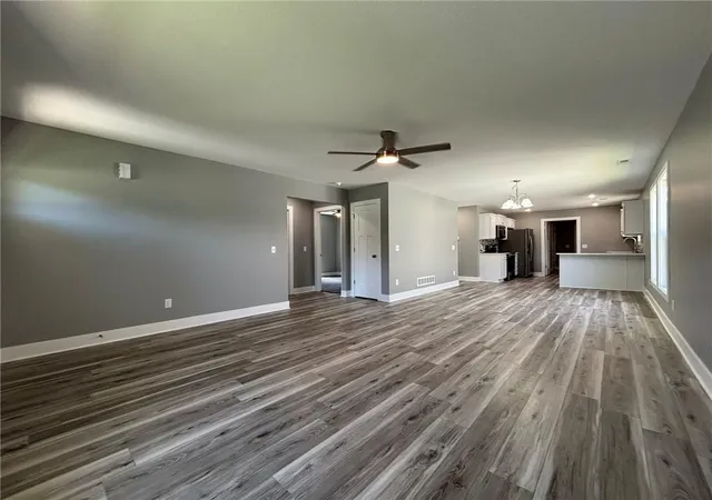 Homes for sale in St Joseph, MO | 4909 S Creek Woods Dr, St Joseph, MO 64507 | MLS# 2530332