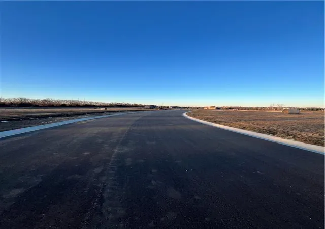Homes for sale in Stilwell, KS | 4410 W 201st Ter, Stilwell, KS 66085 | MLS# 2531660