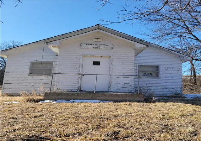 Homes for sale in Oregon, MO | 27860 Y Hwy, Oregon, MO 64473 | MLS# 2532743