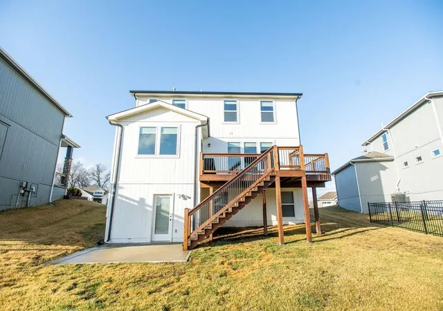 Homes for sale in Warrensburg, MO | 1249 Rich Blvd, Warrensburg, MO 64093 | MLS# 2534092