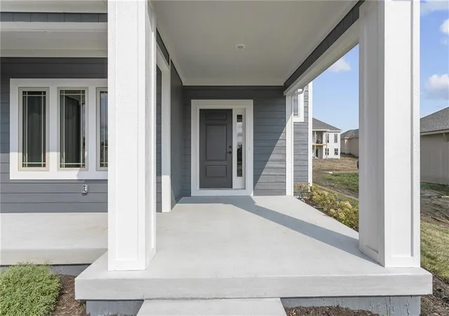 Photo 3 of Single family home for sale at 11031 N Bristol Ave, Kansas City, MO 64156 | MLS# 2534389 | Listing updated on 2026-09-22