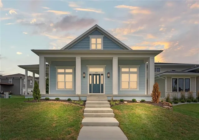 Photo 2 of Single family home for sale at 1021 Sw Redbuck Cir, Lees Summit, MO 64081 | MLS# 2535891 | Listing updated on 2026-10-09