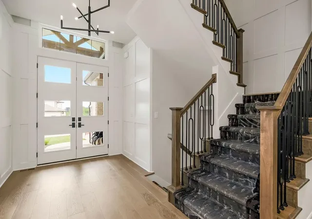 2nd image of 2620 Ne Woodland Oak Dr, Lees Summit, MO 64086 | MLS# 2536997
