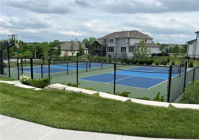 49th image of 17108 Oakmont St, Overland Park, KS 66221 | MLS# 2537005