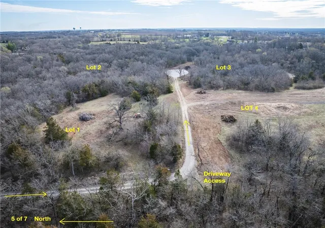 Homes for sale in Buckner, MO | 1509 S Buckner Tarsney Rd, Buckner, MO 64016 | MLS# 2541059