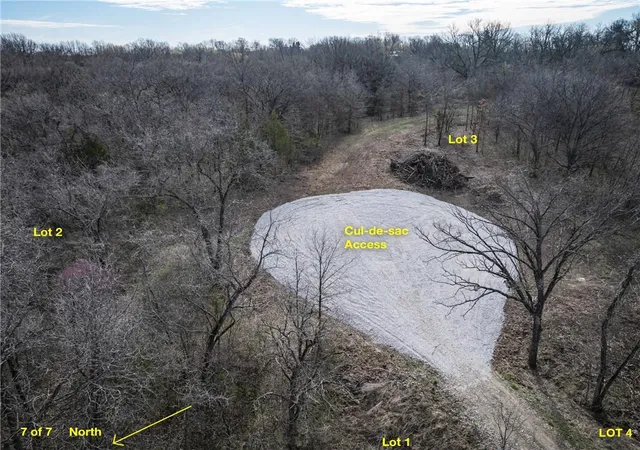 Homes for sale in Buckner, MO | 1521 S Buckner Tarsney Rd, Buckner, MO 64016 | MLS# 2541079