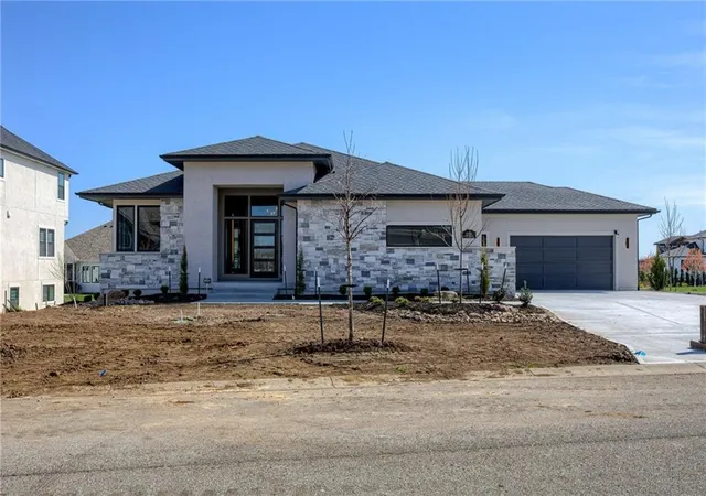 Photo 1 of Sale Pending at 13610 Granada Dr, Overland Park, KS 66224 | MLS# 2543899 | Listing updated on 2026-02-11