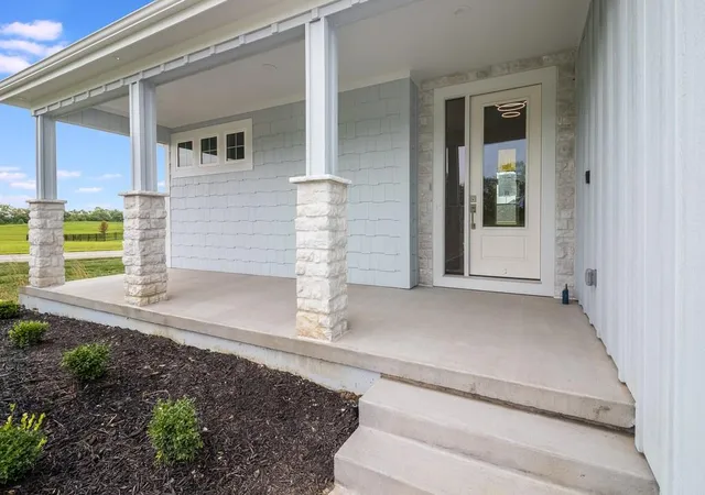 Homes for sale in Raymore, MO | 1811 Halls Creek Ave, Raymore, MO 64083 | MLS# 2544923