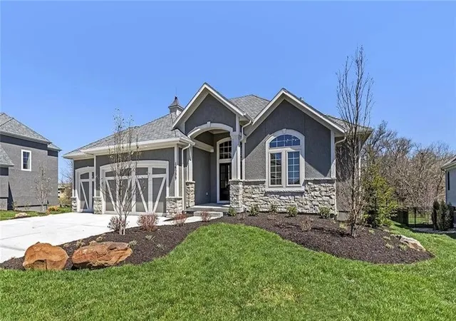 1st image of 4397 Tee Box Dr, Basehor, KS 66007 | MLS# 2545121