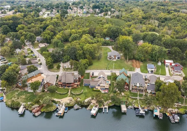 Photo 2 of Land for sale at 148 Beach Dr, Blue Springs, MO 64015 | MLS# 2545312 | Listing updated on 2026-10-02