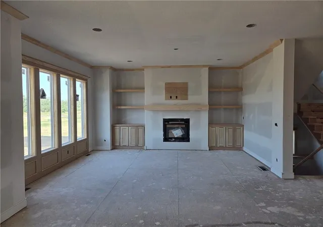 Photo 3 of Single family home for sale at 17431 W 169th Terrace, Olathe, KS 66062 | MLS# 2547744 | Listing updated on 2026-10-06