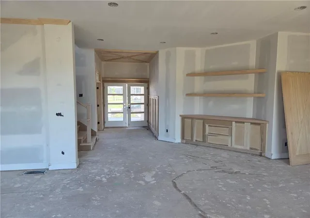 Photo 3 of Single family home for sale at 17431 W 169th Terrace, Olathe, KS 66062 | MLS# 2547744 | Listing updated on 2026-10-06