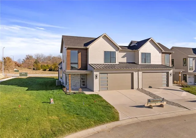 Photo 1 of Townhouse for sale at 9537 Jupiter St, Lenexa, KS 66219 | MLS# 2548487 | Listing updated on 2026-10-07