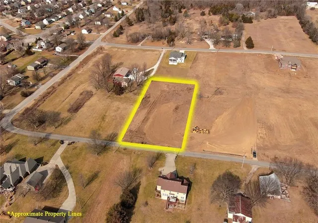 Photo 3 of Land for sale at 2104 Limit St, Leavenworth, KS 66048 | MLS# 2549250 | Listing updated on 2026-04-29