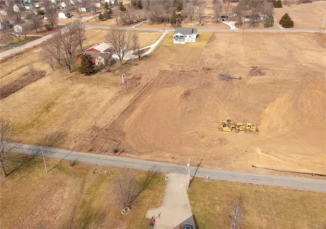 Photo 4 of Land for sale at 2104 Limit St, Leavenworth, KS 66048 | MLS# 2549250 | Listing updated on 2026-04-29