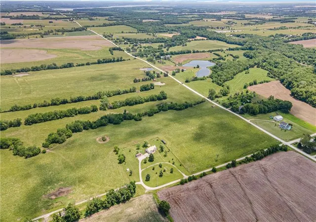 Homes for sale in Wellsville, KS | 0000 Pleasant Valley Rd, Wellsville, KS 66092 | MLS# 2550348