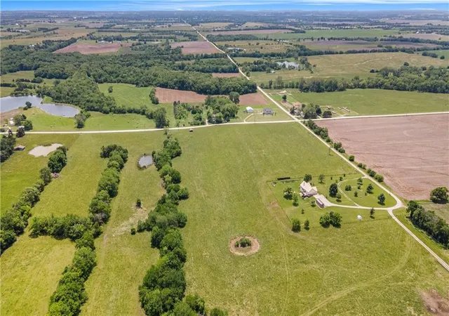 Homes for sale in Wellsville, KS | 0000 Pleasant Valley Rd, Wellsville, KS 66092 | MLS# 2550348