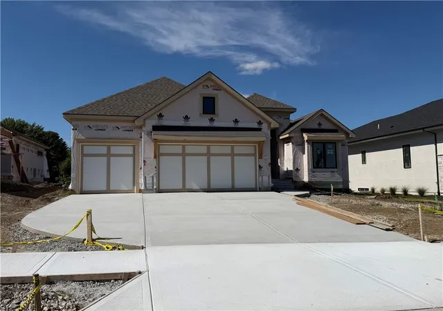 Homes for sale in Leawood, KS | 3248 W 133rd Ter, Leawood, KS 66209 | MLS# 2551720