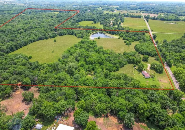 Homes for sale in Lone Jack, MO | 14913 S Outer Belt Ext, Lone Jack, MO 64070 | MLS# 2553515