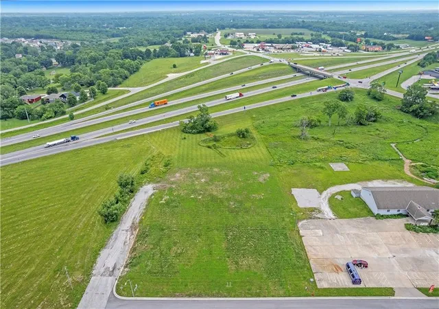 2nd image of 600 Schug Ave, Peculiar, MO 64078 | MLS# 2553604
