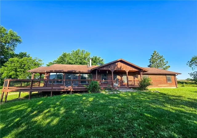 Photo 3 of Single family home for sale at 2359 Gp Rd, Elmdale, KS 66850 | MLS# 2556211 | Listing updated on 2026-07-29