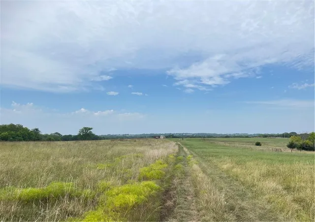 5th image of 4750 Labette Ter, Rantoul, KS 66079 | MLS# 2557654