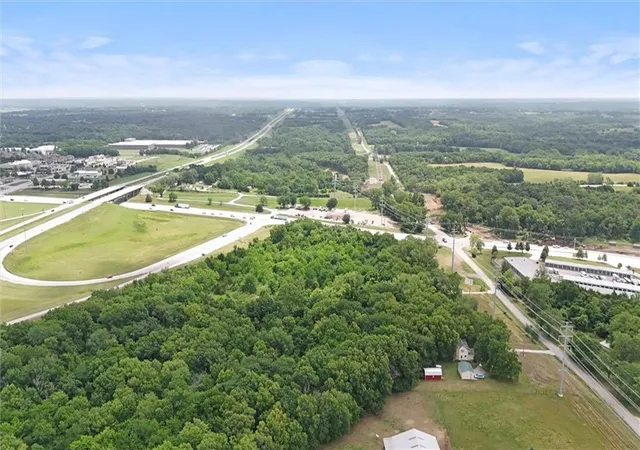 Homes for sale in De Soto, KS | 34730 W 95Th St, De Soto, KS 66018 | MLS# 2558204