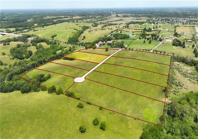 Land for sale at 10786 N Ewing Ave, Kansas City, MO 64156 | MLS# 2558728