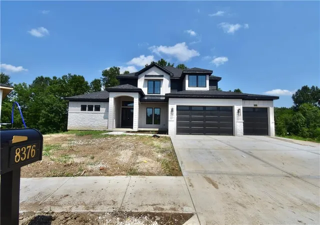 Photo 1 of Sale Pending at 8376 Ne 77th Court, Kansas City, MO 64158 | MLS# 2558830 | Listing updated on 2026-08-07