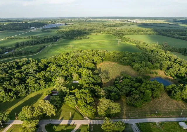 2nd image of 701 N Bly Rd, Independence, MO 64056 | MLS# 2561353