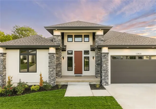 Photo 3 of Single family home for sale at 12820 N Arbor Way, Platte City, MO 64079 | MLS# 2562592 | Listing updated on 2026-09-27