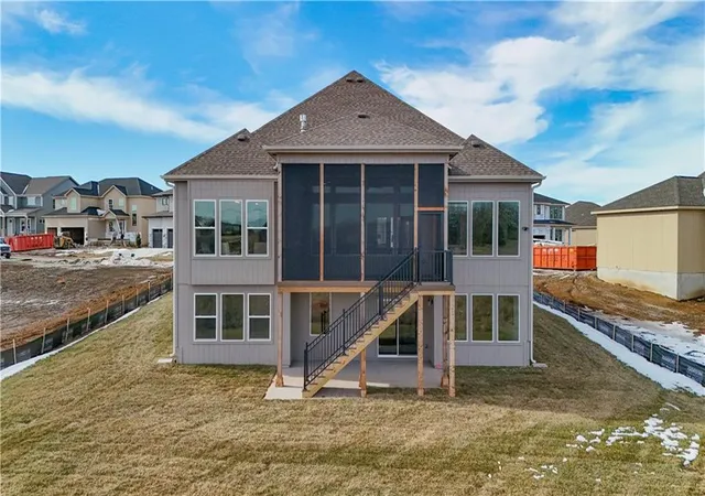 2nd image of 17148 S Barstow St, Olathe, KS 66062 | MLS# 2563164