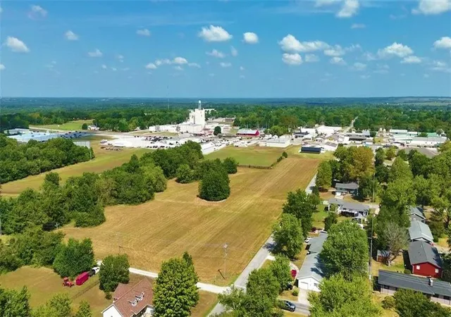 Photo 2 of Land for sale at Jackson St, El Dorado Springs, MO 64744 | MLS# 2563648 | Listing updated on 2026-08-31