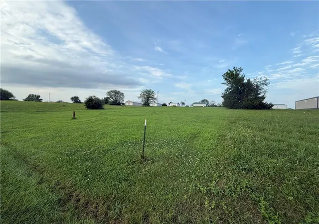 Photo 3 of Land for sale at Lot 2537 Cessna Rd, Gallatin, MO 64640 | MLS# 2564179 | Listing updated on 2026-07-06