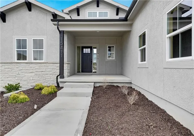 3rd image of 15411 W 161St Ter, Olathe, KS 66062 | MLS# 2565740