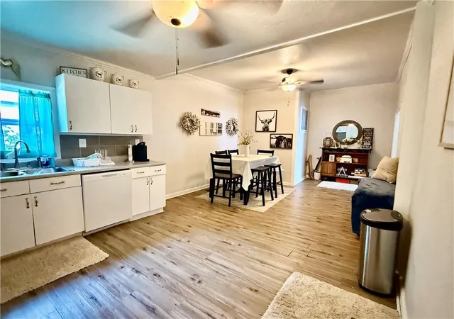 Photo 3 of Sale Pending at 419 W Main St, Richmond, MO 64085 | MLS# 2567408 | Listing updated on 2026-10-02