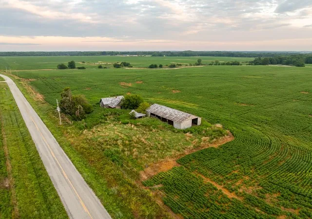 4th image of Sw 600 Rd, Montrose, MO 64770 | MLS# 2567960