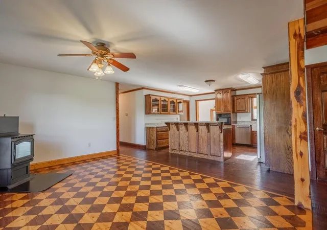 Photo 3 of Single family home for sale at 18933 S 2700 Road, El Dorado Springs, MO 64744 | MLS# 2568095 | Listing updated on 2026-08-14