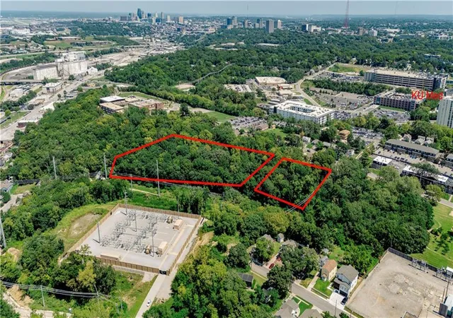 3rd image of 155 S Cherokee St, Kansas City, KS 66103 | MLS# 2569037