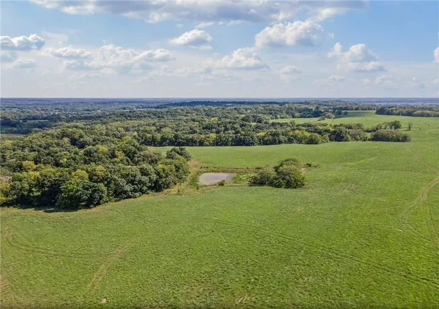 1st image of 0 E 154th St, Richmond, MO 64085 | MLS# 2569169