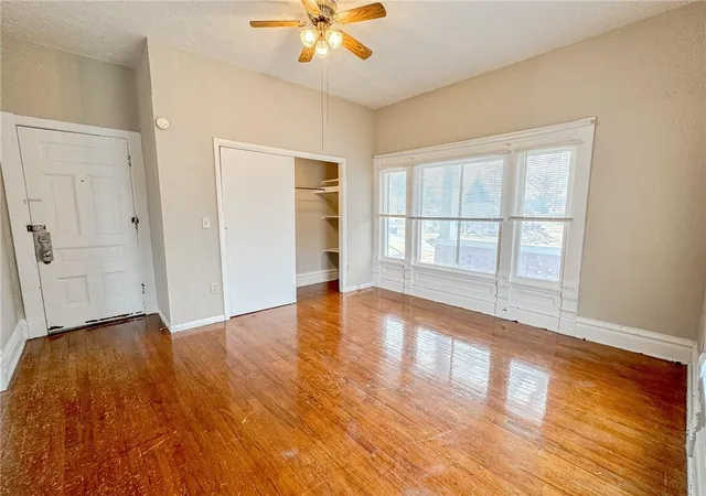 3rd image of 319 W 3Rd St, Maryville, MO 64468 | MLS# 2569920