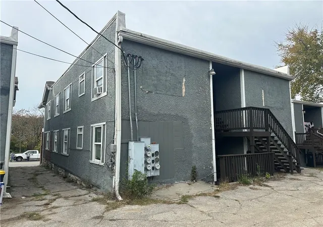 3rd image of 3315 Indiana Ave, Kansas City, MO 64128 | MLS# 2569930