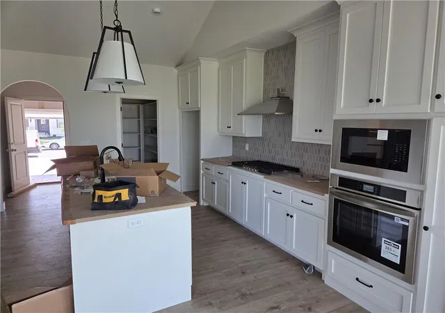 3rd image of 17168 W 168Th Pl, Olathe, KS 66062 | MLS# 2570225