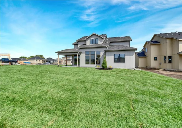 Photo 3 of Single family home for sale at 16204 S Twilight Ln, Olathe, KS 66062 | MLS# 2570297 | Listing updated on 2026-10-22