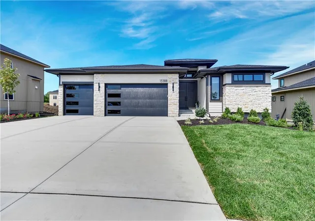 Photo 1 of Single family home for sale at 15388 W 161st Terrace, Olathe, KS 66062 | MLS# 2570358 | Listing updated on 2026-10-22