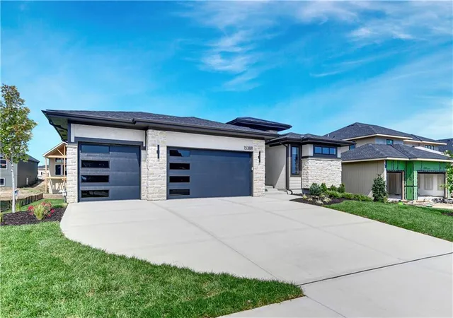 Photo 2 of Single family home for sale at 15388 W 161st Terrace, Olathe, KS 66062 | MLS# 2570358 | Listing updated on 2026-10-22