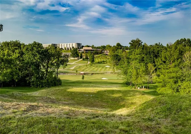 1st image of 4206 Nicklaus Dr, Lawrence, KS 66047 | MLS# 2574229