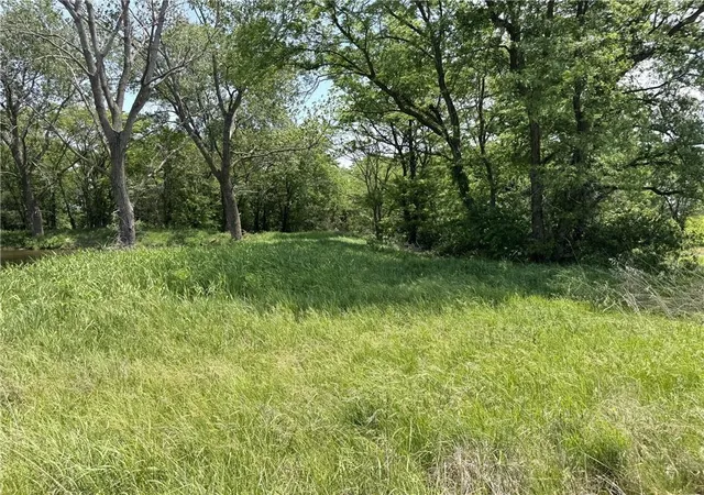 Photo 14 of Land for sale at Tbd V Hwy, Gallatin, MO 64640 | MLS# 2574454 | Listing updated on 2026-08-25