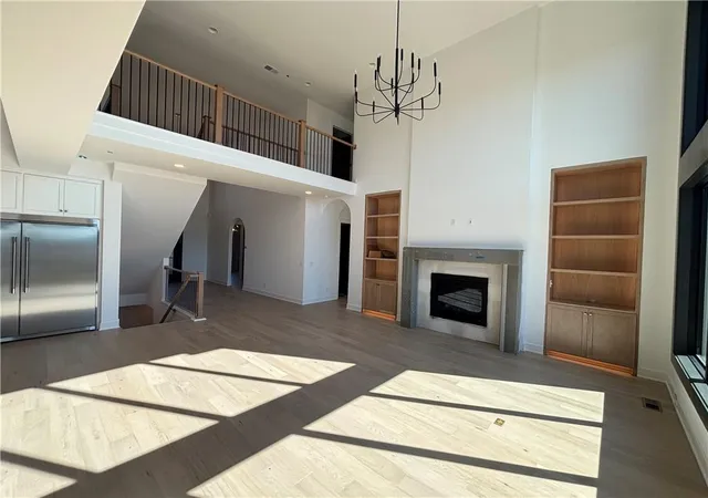 Photo 3 of Single family home for sale at 9719 W 176th Terrace, Overland Park, KS 66221 | MLS# 2574859 | Listing updated on 2026-10-13